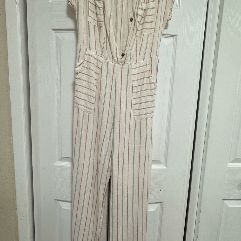 Monteau Cream and Red Jumpsuit with V-Neck and Fitted Waist